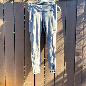 Lululemon black/white leggings -size 10